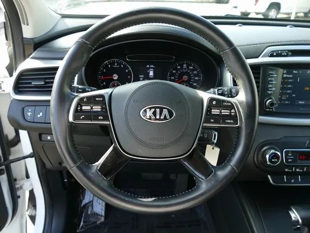 2019 KIA SORENTO LX SPORT UTILITY 4D
