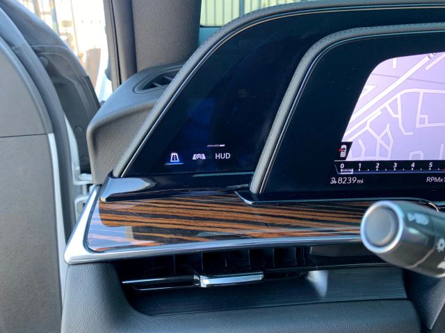 2022 CADILLAC ESCALADE PREMIUM LUXURY SPORT UTILITY 4D