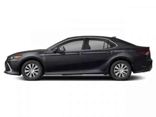 2023 TOYOTA CAMRY HYBRID XLE SEDAN 4D