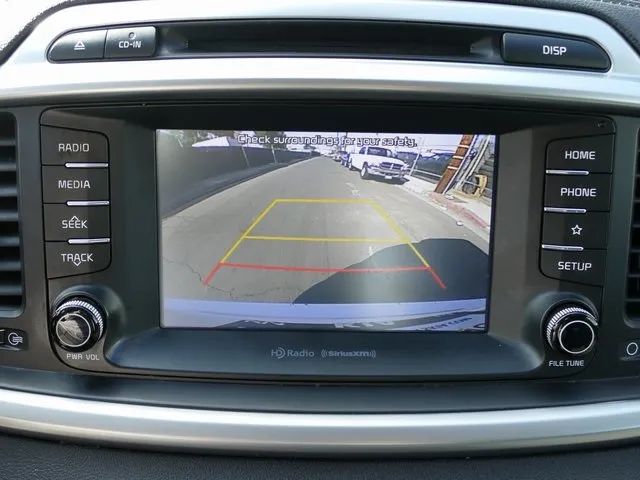 2019 KIA SORENTO LX SPORT UTILITY 4D