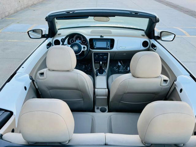 2013 VOLKSWAGEN BEETLE 2.5L CONVERTIBLE 2D