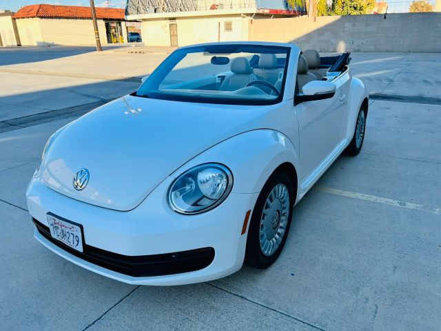 2013 VOLKSWAGEN BEETLE 2.5L CONVERTIBLE 2D