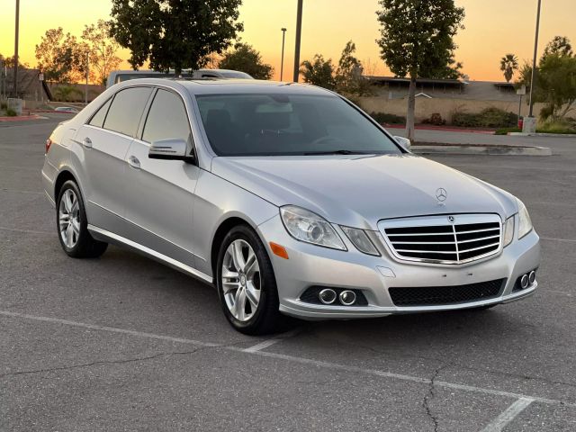 2011 MERCEDES-BENZ E-CLASS E 350 SEDAN 4D