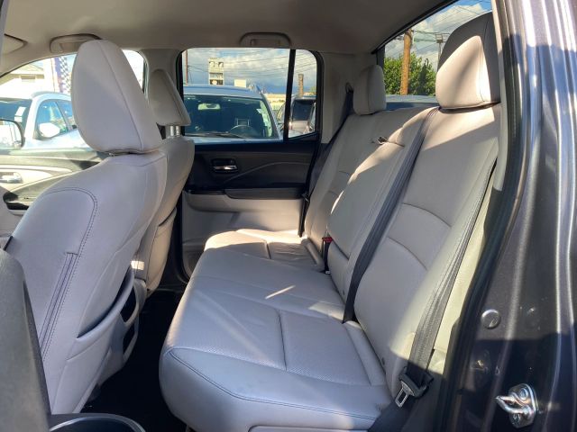 2017 HONDA RIDGELINE RTL PICKUP 4D 5 FT