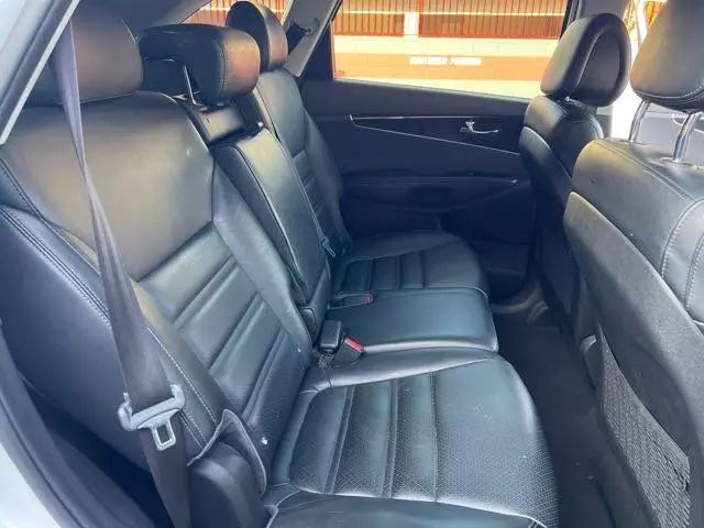 2016 KIA SORENTO EX SPORT UTILITY 4D