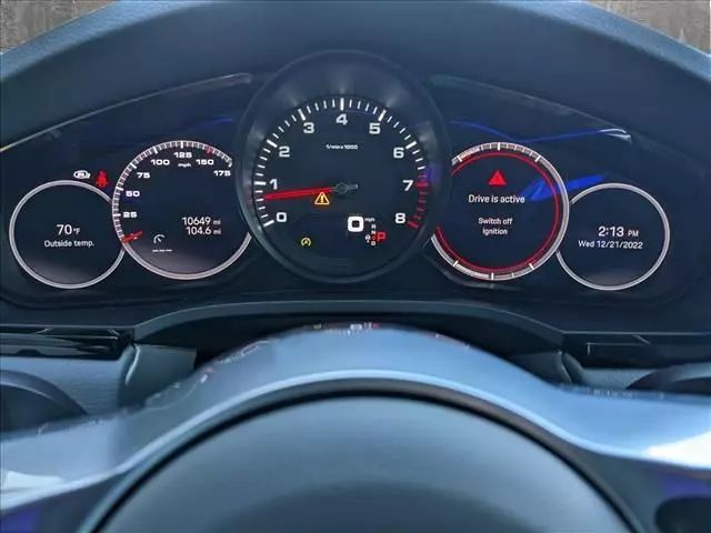 2022 PORSCHE CAYENNE SPORT UTILITY 4D