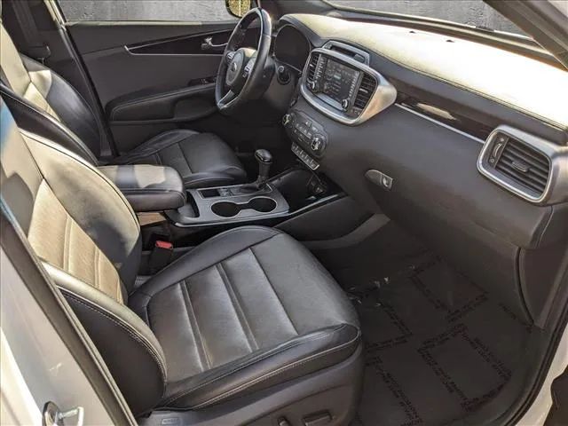 2016 KIA SORENTO LIMITED-SXL SPORT UTILITY 4D