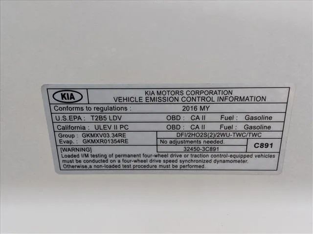 2016 KIA SORENTO LIMITED-SXL SPORT UTILITY 4D