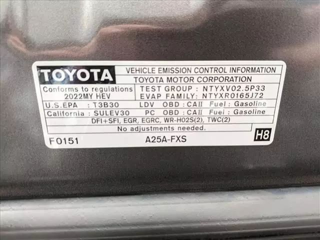 2022 TOYOTA CAMRY HYBRID SE SEDAN 4D