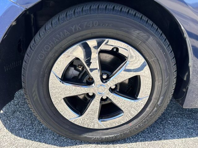 2012 TOYOTA PRIUS THREE HATCHBACK 4D