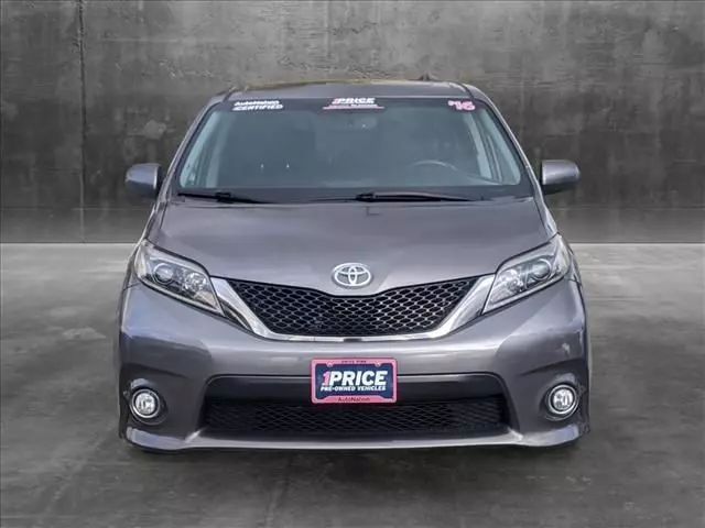 2016 TOYOTA SIENNA SE MINIVAN 4D