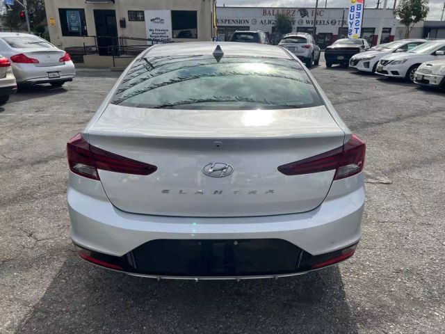 2020 HYUNDAI ELANTRA SEL SEDAN 4D