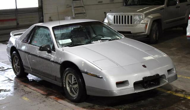 USED PONTIAC FIERO 1985 for sale in Farmington, NM | Airport Auto Center