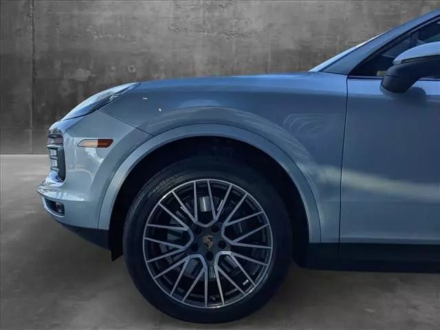 2022 PORSCHE CAYENNE SPORT UTILITY 4D