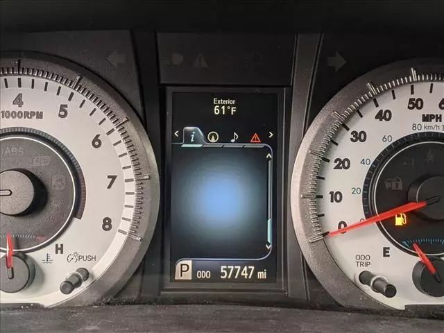 2016 TOYOTA SIENNA SE MINIVAN 4D