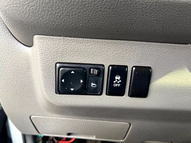 2016 NISSAN NV3500 HD PASSENGER SV VAN 3D