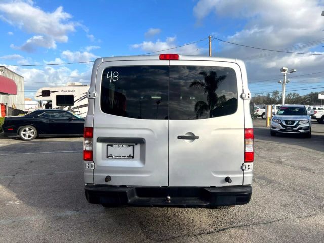2016 NISSAN NV3500 HD PASSENGER SV VAN 3D