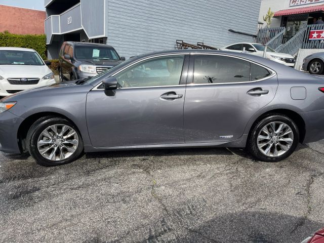 2013 LEXUS ES ES 300H SEDAN 4D