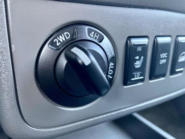 2010 NISSAN FRONTIER CREW CAB LE PICKUP 4D 5 FT