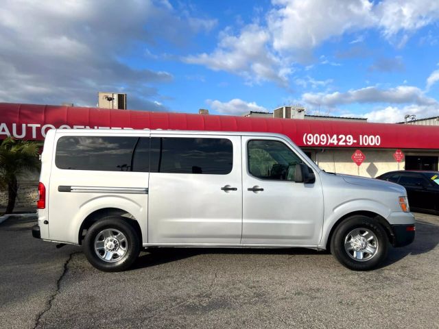 2016 NISSAN NV3500 HD PASSENGER SV VAN 3D