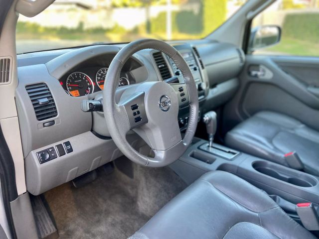 2010 NISSAN FRONTIER CREW CAB LE PICKUP 4D 5 FT