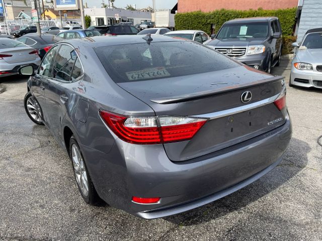 2013 LEXUS ES ES 300H SEDAN 4D