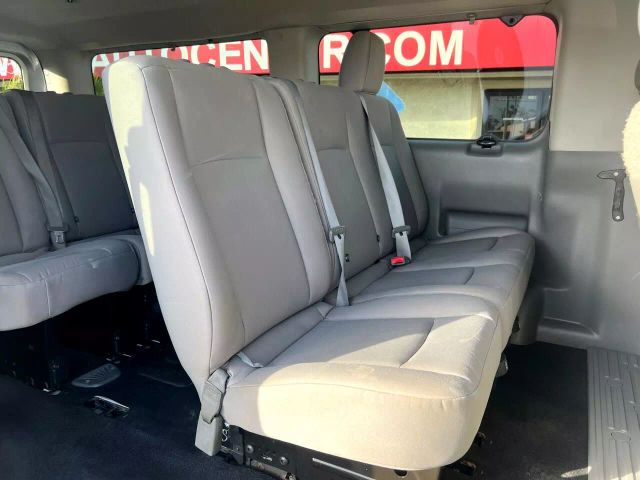 2016 NISSAN NV3500 HD PASSENGER SV VAN 3D