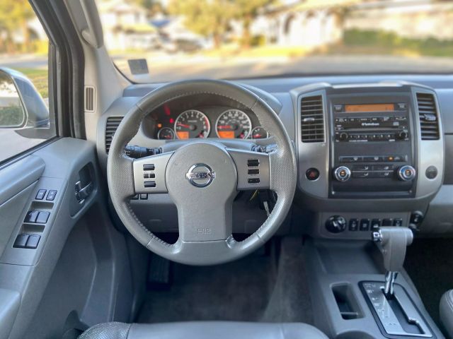 2010 NISSAN FRONTIER CREW CAB LE PICKUP 4D 5 FT
