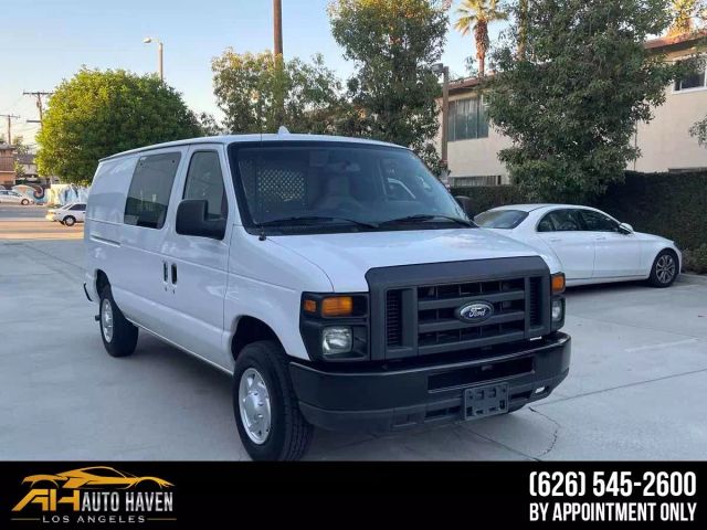 2014 FORD E150 CARGO VAN 3D
