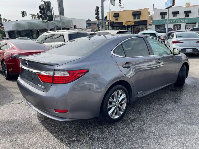 2013 LEXUS ES ES 300H SEDAN 4D
