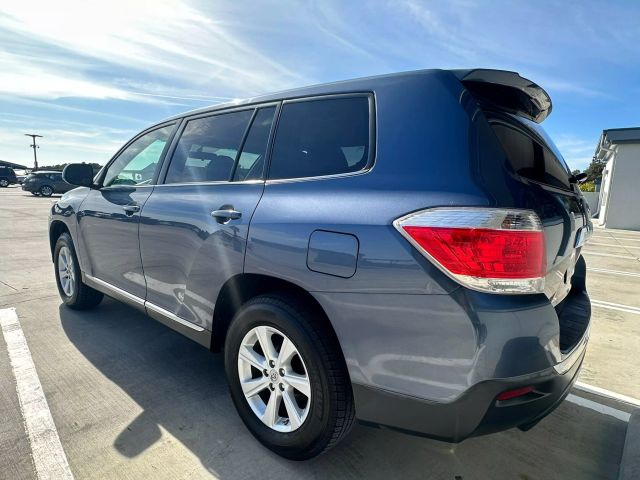 2011 TOYOTA HIGHLANDER SE SPORT UTILITY 4D