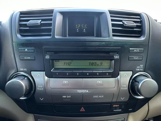 2011 TOYOTA HIGHLANDER SE SPORT UTILITY 4D