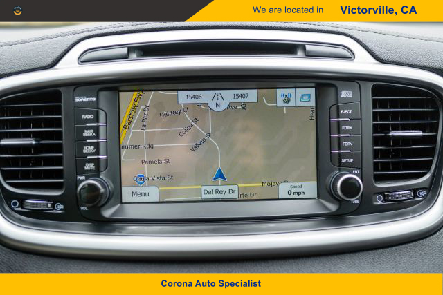 2016 Kia Sorento - Image 16