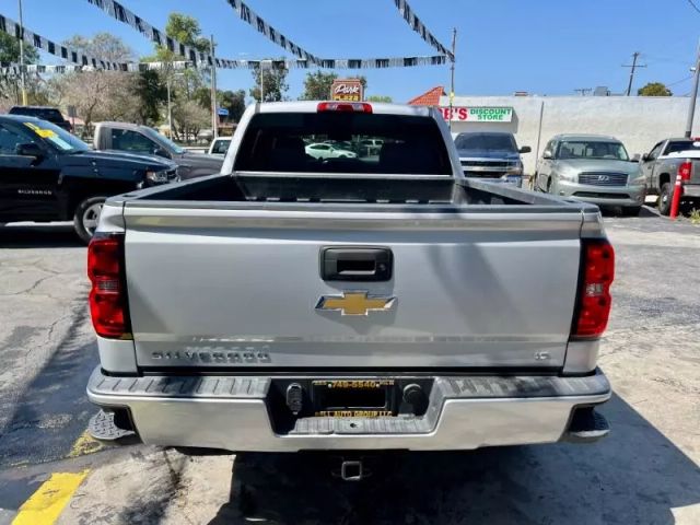 2018 CHEVROLET SILVERADO 1500 DOUBLE CAB LT PICKUP 4D 6 1/2 FT