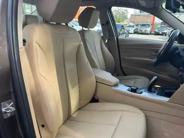 2014 BMW 3 SERIES 320I SEDAN 4D