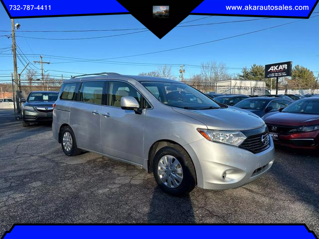 Nissan Quest's photo