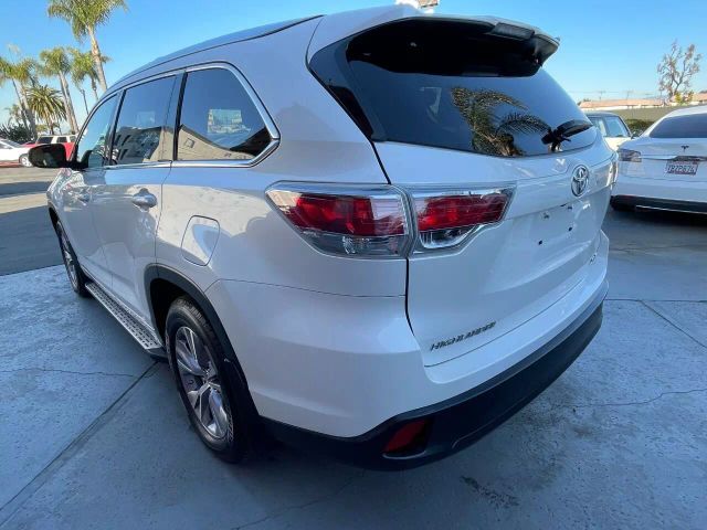 2015 TOYOTA HIGHLANDER XLE SPORT UTILITY 4D