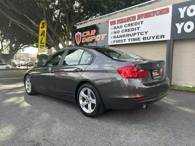 2014 BMW 3 SERIES 320I SEDAN 4D