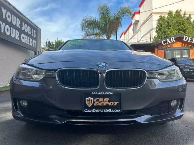 2014 BMW 3 SERIES 320I SEDAN 4D