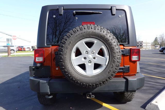 2014 Jeep Wrangler - Image 6