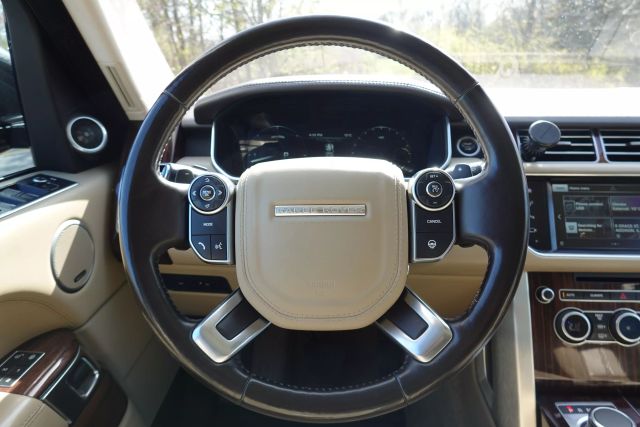2016 Land Rover Range Rover - Image 16