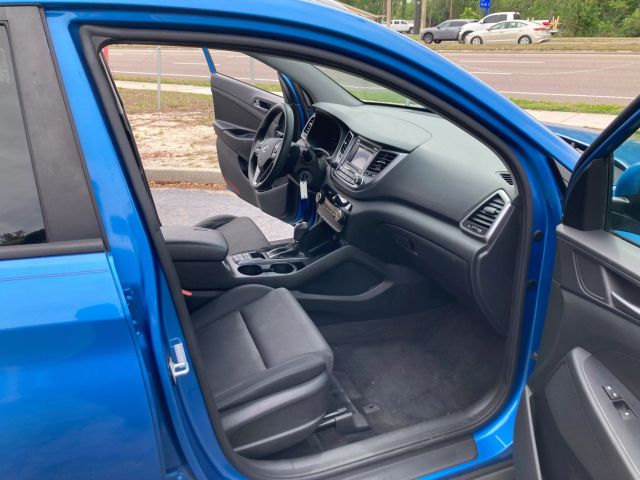 Year}} HYUNDAI TUCSON SUV BLUE AUTOMATIC - Elite Automall LLC in Tavares,FL,28.81693, -81.72783