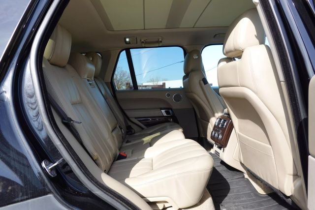2016 Land Rover Range Rover - Image 15