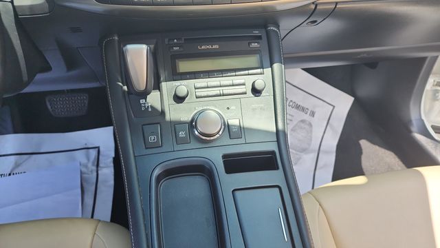2015 Lexus Ct - Image 16