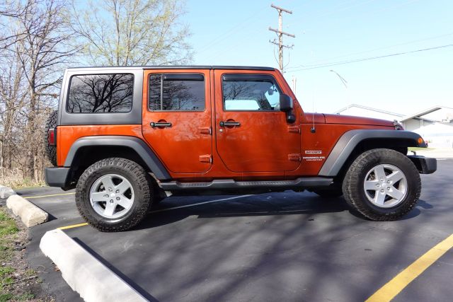 2014 Jeep Wrangler - Image 4