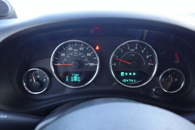 2014 Jeep Wrangler - Image 18