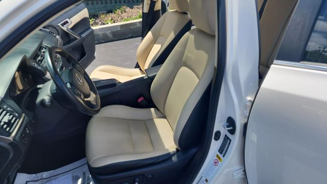 2015 Lexus Ct - Image 17
