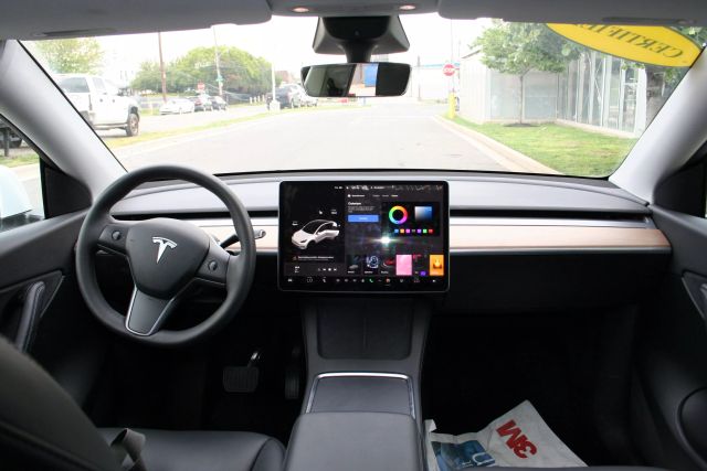 2022 Tesla Model Y - Image 41