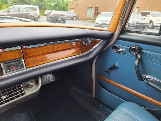 1967 Mercedes 200d - Image 14