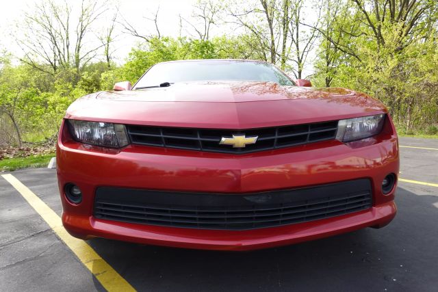 2015 Chevrolet Camaro - Image 2